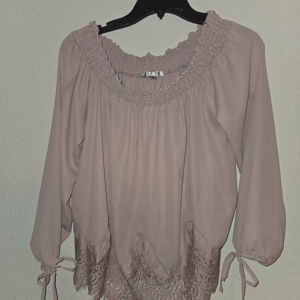 Moa Moa Mauve Off the Shoulder Lace Trim Blouse